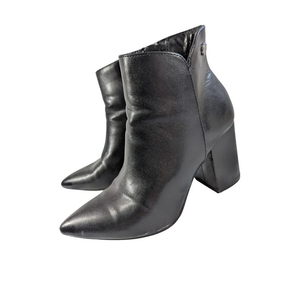 UNISA! MILANI BLACK VEGAN LEATHER CHUNKY HEEL, POINTY TOE ANKLE BOOTS! SZ 5.5M